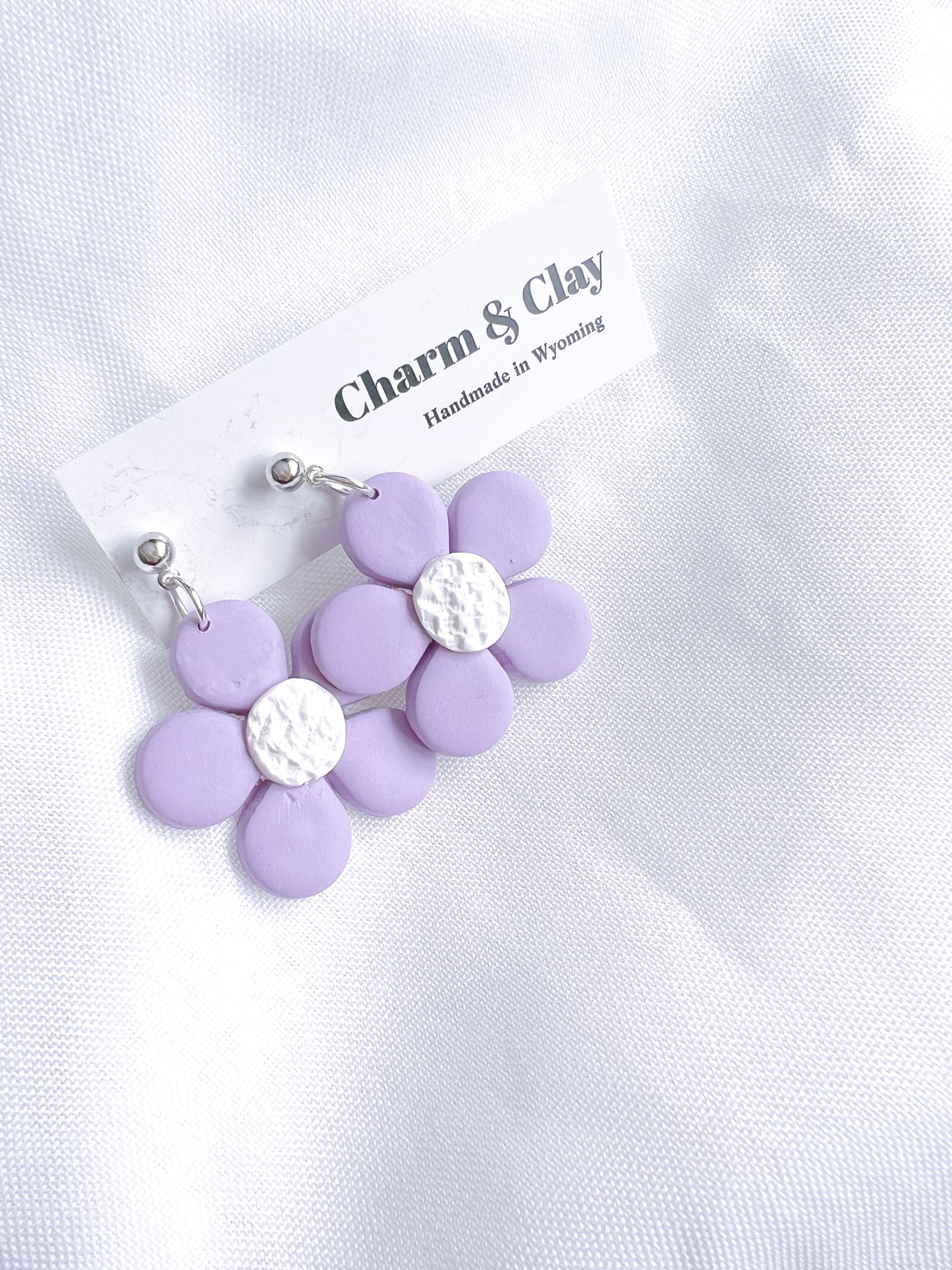 The Daisy in lilac